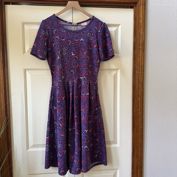 LuLaRoe Amelia Short Sleeve Dress with pockets women’s size large - Picture 2 of 13